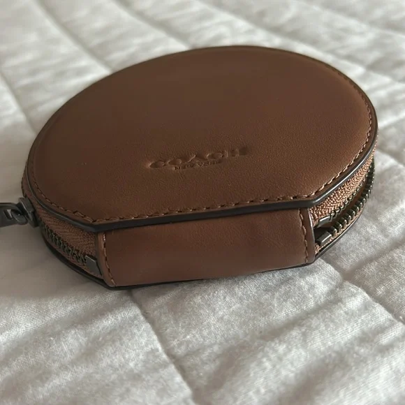 COACH PAC-MAN COIN PURSE - Picture 3 of 11